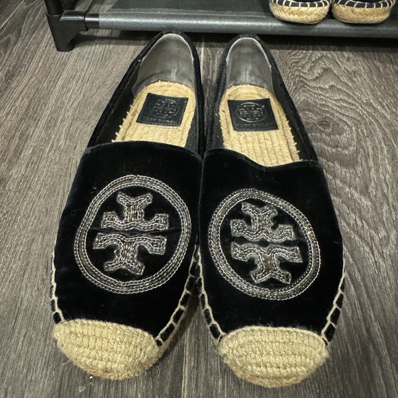 Tory Burch black velvet suede espadrilles - Picture 3 of 7